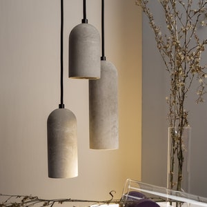 Lampe ronde minimaliste pendante en béton, luminaire à cylindre en béton brut, éclairage à cylindre design, design scandinave, accessoires image 4