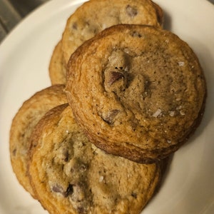 Brown Butter Chocolate Chip Cookie: Divine Delights, Brown Butter Bliss, Chocolate Chip Cookies, Cozy Cookies image 3