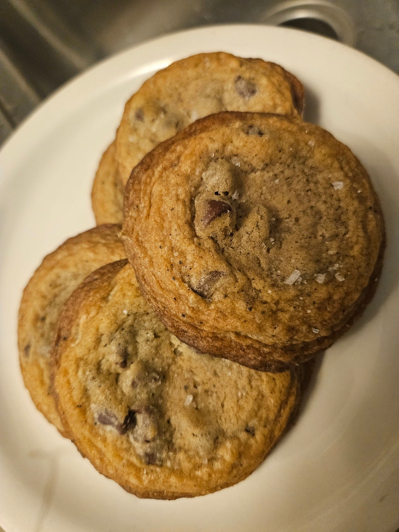 Brown Butter Chocolate Chip Cookie: Divine Delights, Brown Butter Bliss, Chocolate Chip Cookies, Cozy Cookies image 3