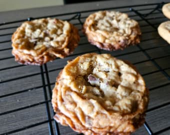 Cozy Oatmeal Bliss Chocolate Chip Cookies - Homemade Delights for Every Occasion