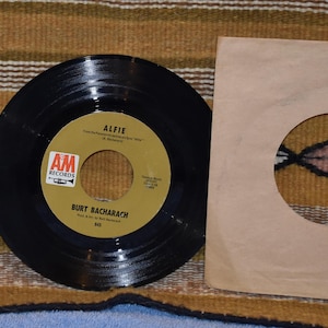 Burt Bacharach A&M 45 rpm vinyl recording of Alfie/Bond Street -- record in very good condition