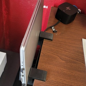 Side Desk Laptop Mount