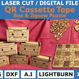 Può includere: File digitale di taglio laser per una scatola di cassette e un puzzle. L'immagine mostra cinque scatole di cassette con diverse etichette: "Our Songs", "Happy Birthday", "Our Wedding", "My Valentine", e "Happy Anniversary". Il puzzle è in legno e presenta un design a codice QR. Il file è disponibile nei formati SVG, DXF, AI e Lightburn. Il file è spesso 3 mm.