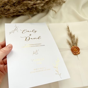 Hochzeitseinladung, Einladungskarten Hochzeit mit Pampasgras, Wachssiegel und getrocknete Blume, minimalistische einladung, Goldfolien Bild 4