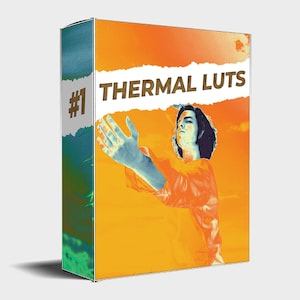 Peut inclure: Une boîte avec le texte "THERMAL LUTs #1" en lettres dorées sur un morceau de papier déchiré. L'arrière-plan est orange vif avec une main et un visage d'une personne en arrière-plan. La personne porte une chemise rouge.
