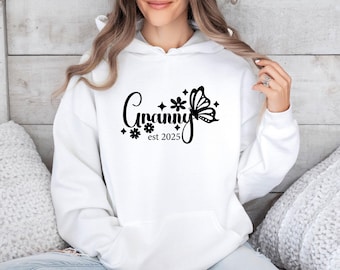 Customised Granny Hoodie, New Grandma Pullover, Grandmum Gift Jumper, Granny To Be Top, Custom Year Grandma Hoodie, Personalise Nanny Top