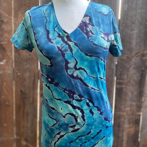 Deep Sea Alchemy v-neck reverse dyed cotton tee/ size medium