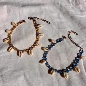 Cowrie shell anklet, stainless steel and faceted beads