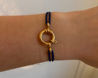 Collier Perles Blanches Avec Pendentif Globe - Fermoir Bouée Acier Inoxydable - Longueur 36-40 Cm - Neuf Avec étiquettes