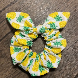Pineapple lovers Scrunchie