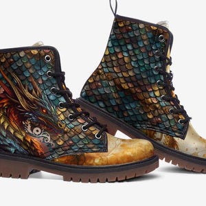 Op maat gemaakte drakenlaarzen, veganistische leren festivallaarzen, unieke rave- en milieuvriendelijke laarzen, op bestelling gemaakte funky laarzen, gepersonaliseerd schoeisel