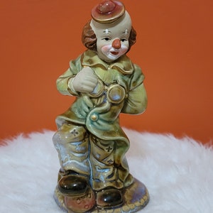 Figurine Capodimonte Statue Clown Porcelain Clown With Broom and Flowers