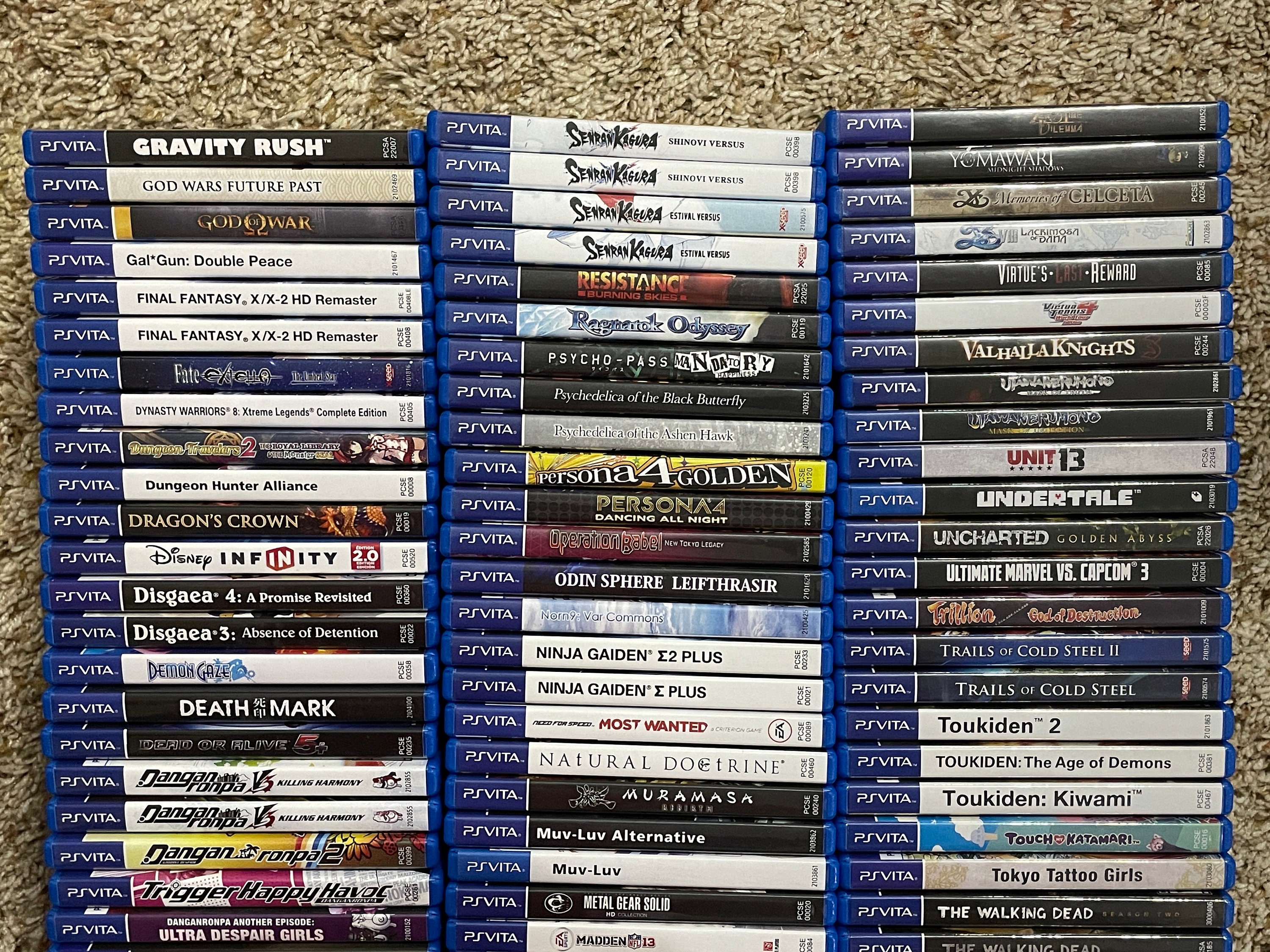 Playstation Vita, PS Vita Replacement Case and Art Cover Only AS No Games call of Duty, God