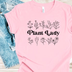 Pink Plant Lady shirt, Plant Mama Shirt, Plant shirt, Gardening Shirt, Gift for Mom Plant Lover shirt Best gifts for her, gift for plant mom