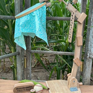 Oak Embroidery Hoop Stand, Embroidery stand, Cross Stitch Hoop Stand, Cross Stitch stand, Hand sewing stand for the Table, Floor,or Lap
