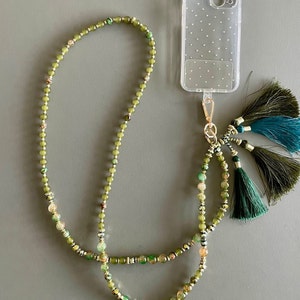 Phone chain/Phone lanyard/Phone strap/Cell phone chain/Phone necklace/Phone case lanyard/Handmade phone chain/Fashion phone chain/Gift Green