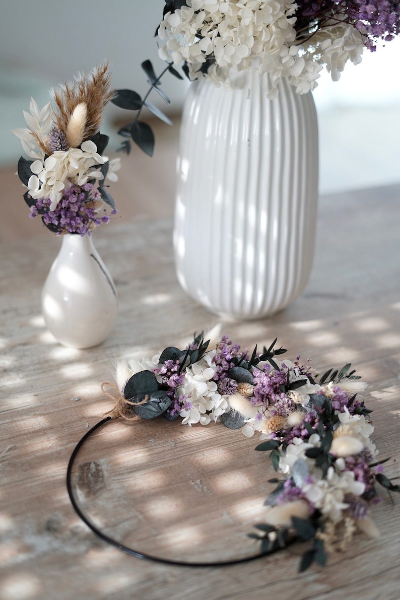 Couronne de fleurs séchées eucalyptus blanc violet cerceau de fleurs de mariage couronne de porte personnalisable image 6