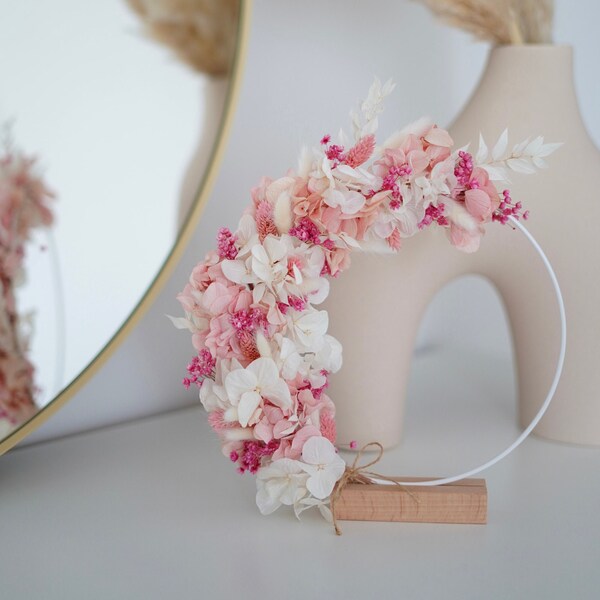 Stehender Trockenblumen Kranz rosa Hortensie -  Hochzeitsdekoration - personalisierbar - Blumen Tischdeko