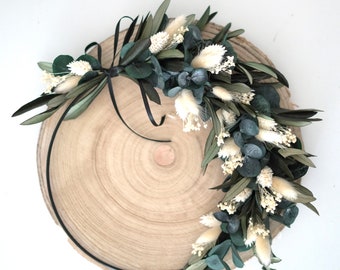 Dried flower wreath with eucalyptus - wall wreath - personalized door wreath - gift idea