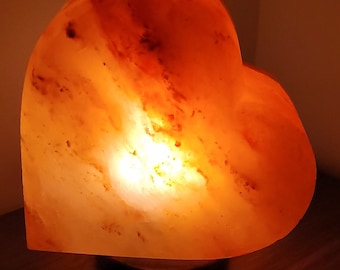 Heart Shape Himalayan Pink Rock Salt Lamp 3-5 Kg