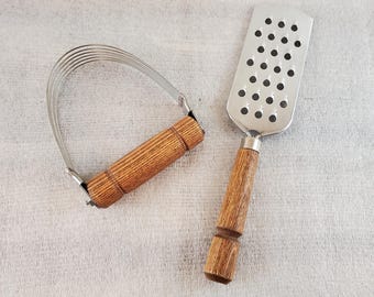 Vintage Bonny Utensils with Wooden Handles ~ Cheese Grater & Dough Blender ~ Made in USA and Canada Set with 2 Pieces