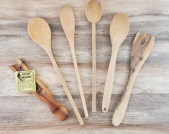 Vintage Lot of (4) Wooden Spoons, (1) Wooden Spatula and (1) Wooden Bean Spoon Ladder ~~ Primitive Kitchen Utensils Rustic Farmhouse Decor