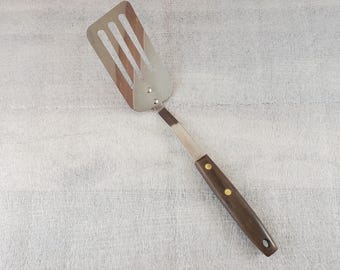 Vintage 12" Narrow Slotted Turner Flipper Made in USA ~~ Stainless w Plastic Handle