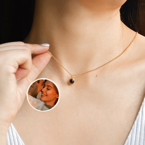 Photo Projection Necklace, Projection Photo bubble Necklace, Custom Photo Necklace, Picture Necklace, Gift for Her, Trendy Best Friend Gift