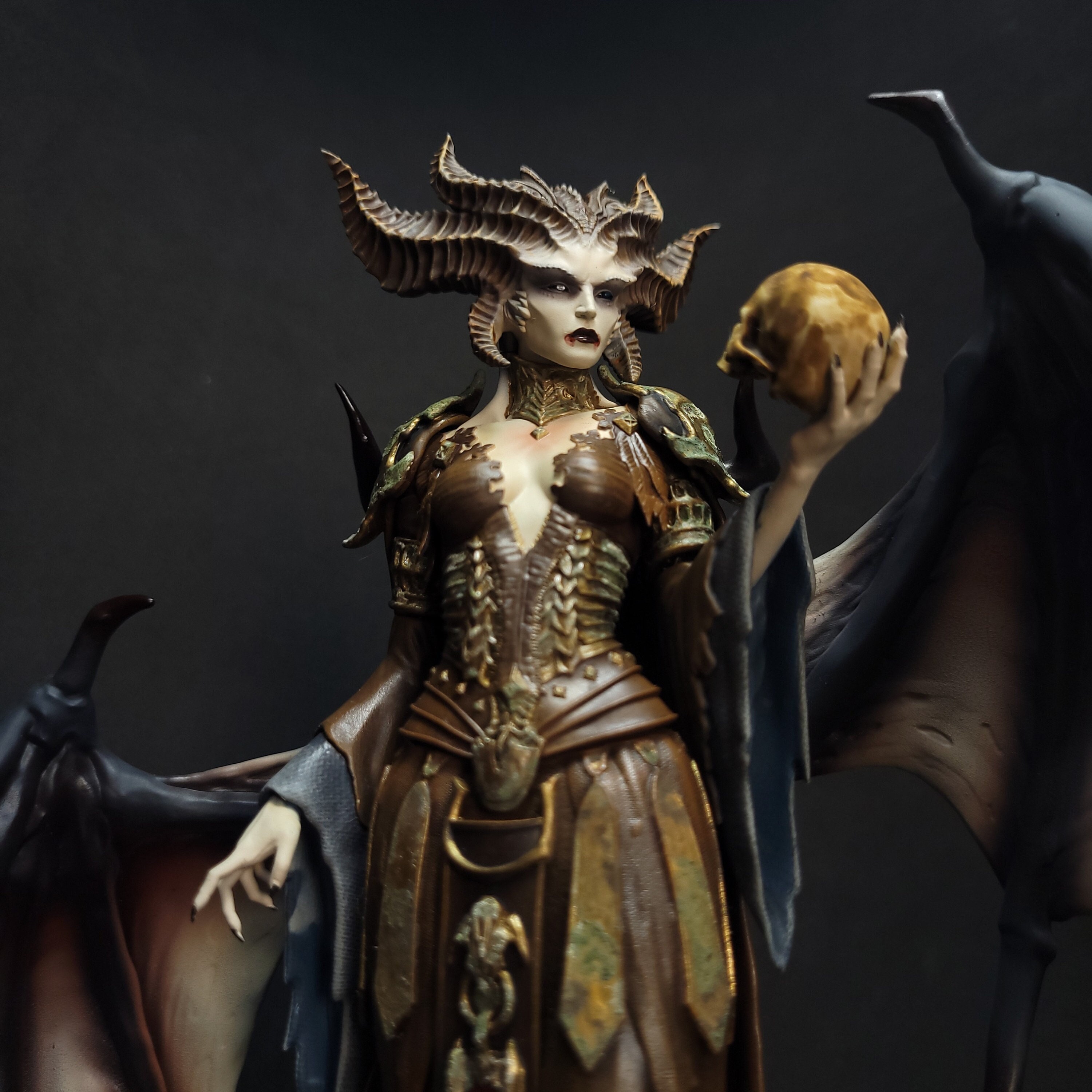 Statua Premium Lilith - Diablo IV By Blizzard, Collezione Ufficiale