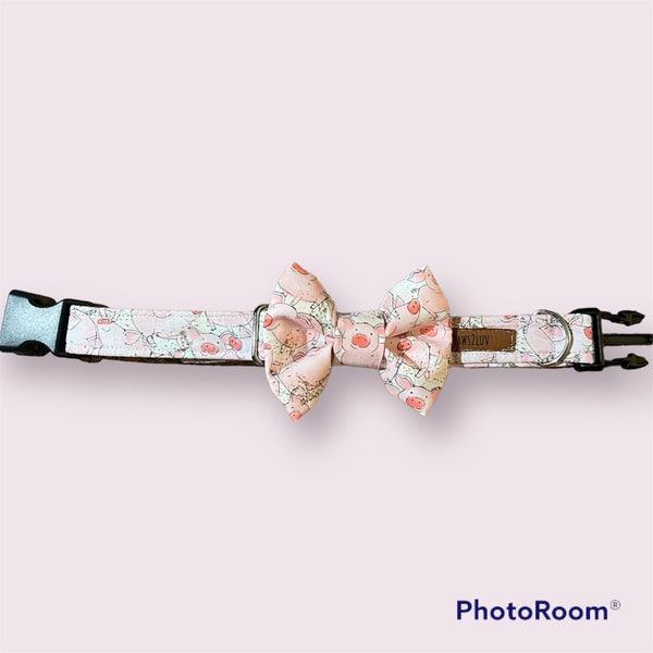 Dog collar with pigs