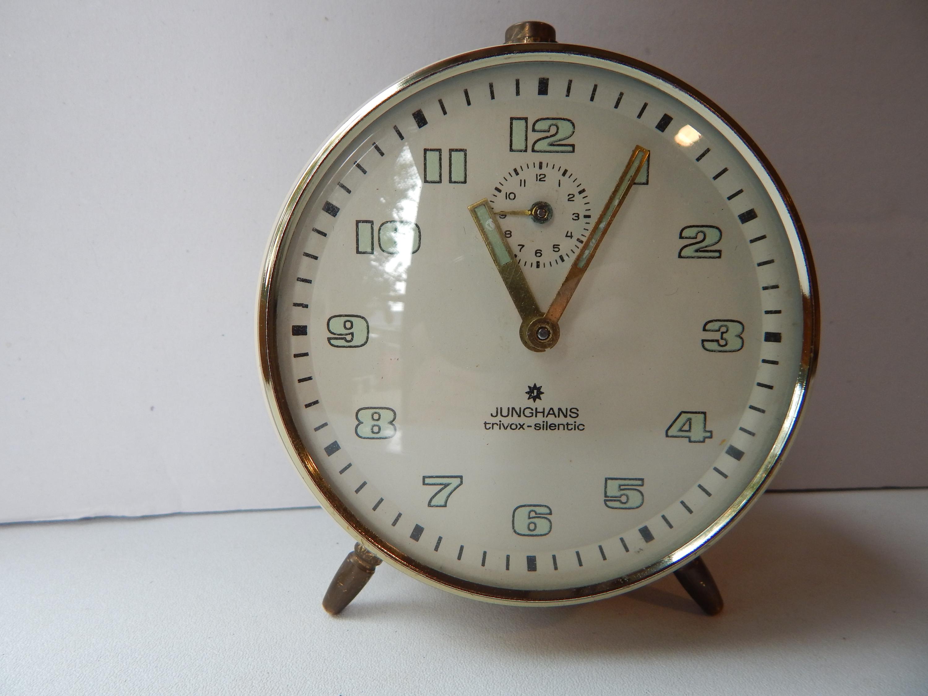 Junghans Trivox Silentic Clock - Etsy