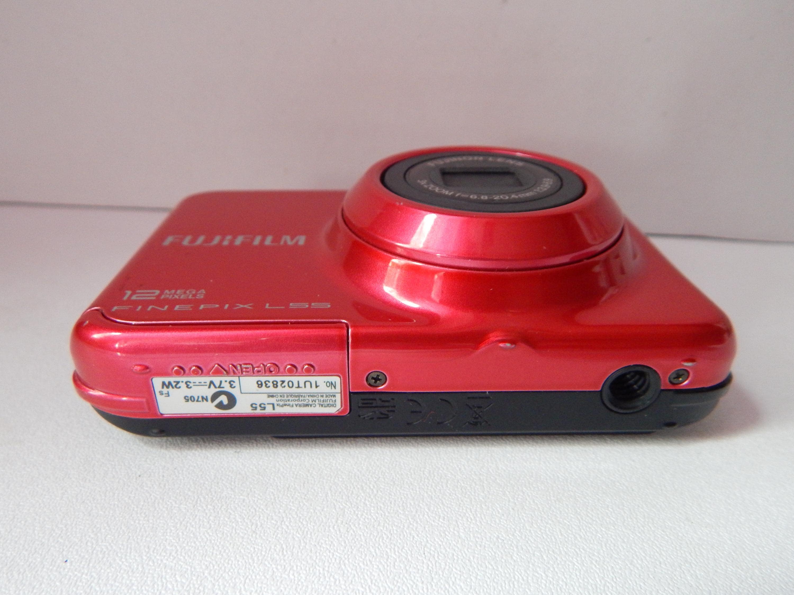 Fujifilm Finepix L55 12.0 MP Digital Camera (for Spare Parts