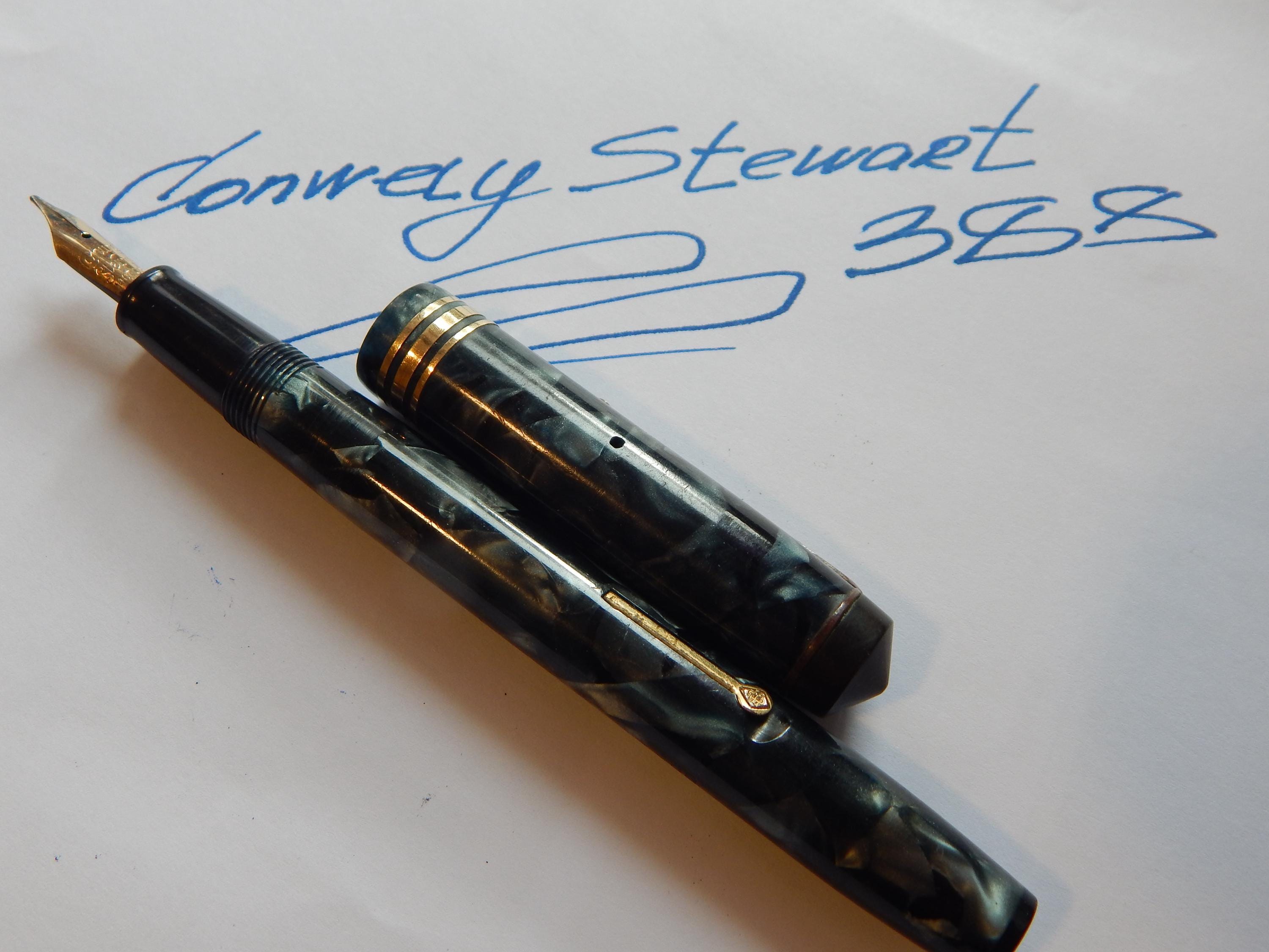 Conway Stewart 388 Fountain Pen With a 14-carat Gold Nib in Black