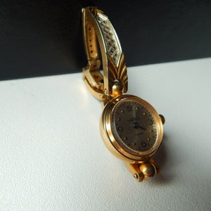 Sovjet-horloge USSR Chajka vergulde mechanische dames 17 juwelen afbeelding 2