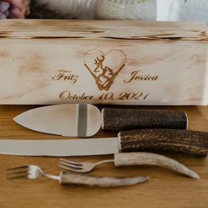 Rustic cake server, heart engraved Wedding cake set, custom wood Personalized server, knife and server, hunting theme barn wedding