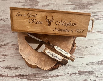 Rustic cake server,Wedding cake set,Rustic wedding Personalized server, Wood Wedding knife and server, deer wediing knife and server