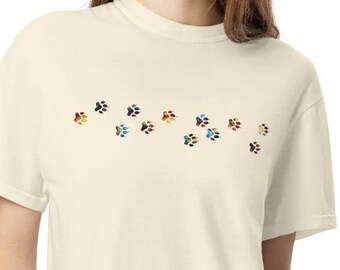 Maglietta unisex con stampa di zampe - Grafica con impronte di animali colorati Comfort Colors 1717