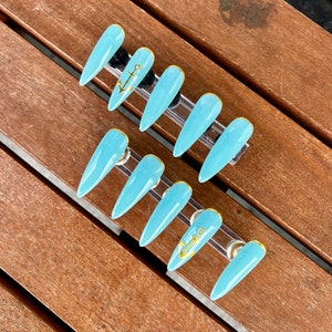 Anchor Chrome press on nails