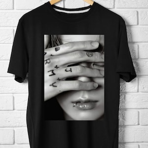 BTS Army Jungkook Biais | Jungkook couvrant les yeux shirt tee vintage fans de kpop cadeau tshirt Kpop tee vintage | Chemise JK | Mains de Jungkook