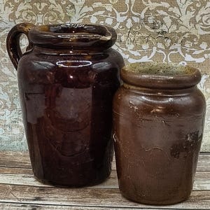 Vintage Stoneware Cream Jug & Pot (group-no.47)