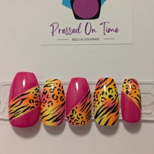 Animal print custom nail set | leopard and tiger stripes on neon colors | summer nails