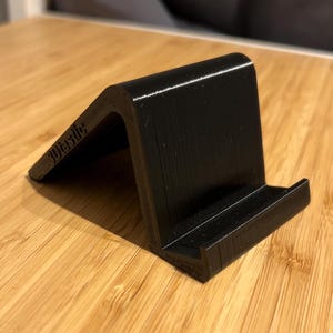 Smartphone stand | Smartphone holder | iPhone holder | Cell phone holder | 3D printed | PLA