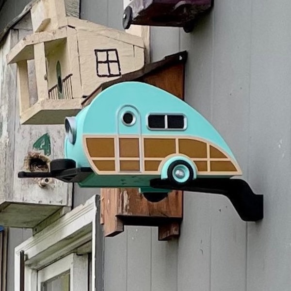 Custom 3D printed camper themed birdhouses