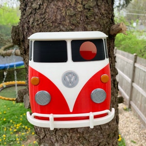 Custom 3D printed VW bus birdhouses