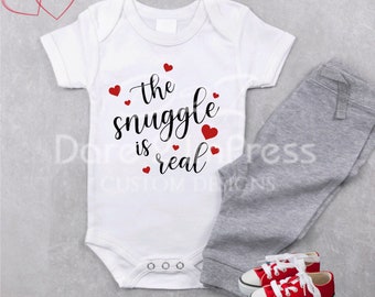 Snuggle is Real svg. Baby Svg. Funny onesie. Baby gift. SVG, PNG digital design. Instant download.