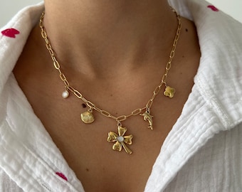 Gold-plated stainless steel charm necklace • Pendant necklace • Gift idea for women • Christmas gift idea