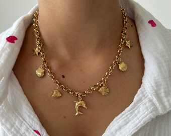 Gold stainless steel charm necklace • Pendant necklace • Women's gift idea • Christmas gift idea