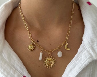Gold stainless steel charm necklace • Pendant necklace • Gift idea for women • Christmas gift idea
