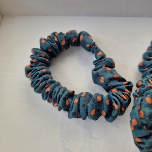 Scrunchie made from recycled fabric, Green scrunchie, Upcycled, Sustainable hair tie, Small hair tie