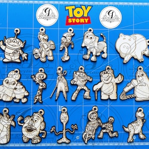 Schlüsselanhänger aus dem Toy-Story-Universum (16 Zeichen svg/ai/png/dxf/lightburn).